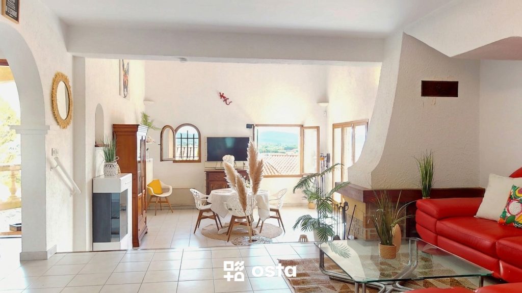 EXCLUSIVITE   HYERES ALMANARRE – Maison vue mer sur les Îles d’Or  – 3 Chambres