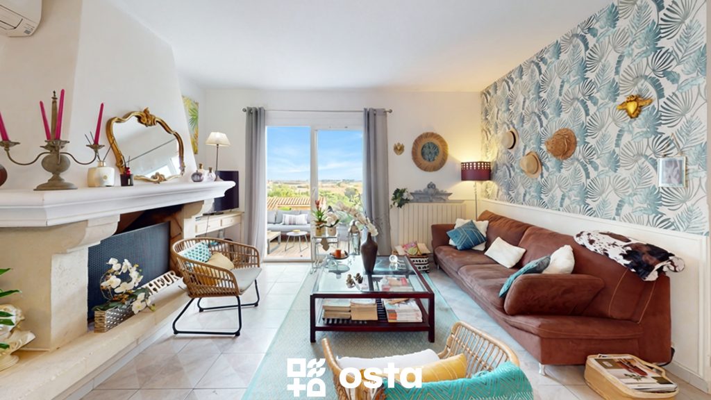 EXCLUSIVITE   HYERES – Villa T6 avec vue mer sur les Îles d’Or   Secteur résidentiel Costebelle